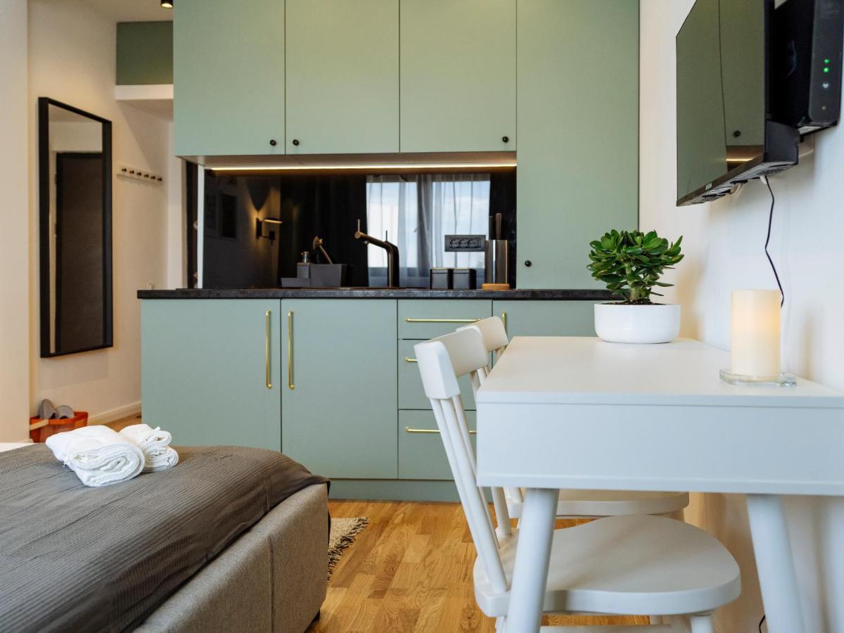 Beautiful Modern Studio - Cismigiu Park - Netflix Bucureşti Eksteriør bilde